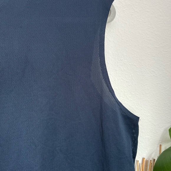 Men’s Mesh Nike Tank - Picture 6 of 9